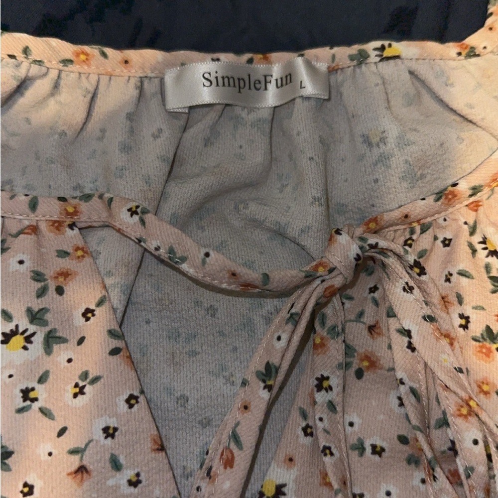 Simple Gold Ruffled Cap Sleeve Blouse - Picture 3 of 4